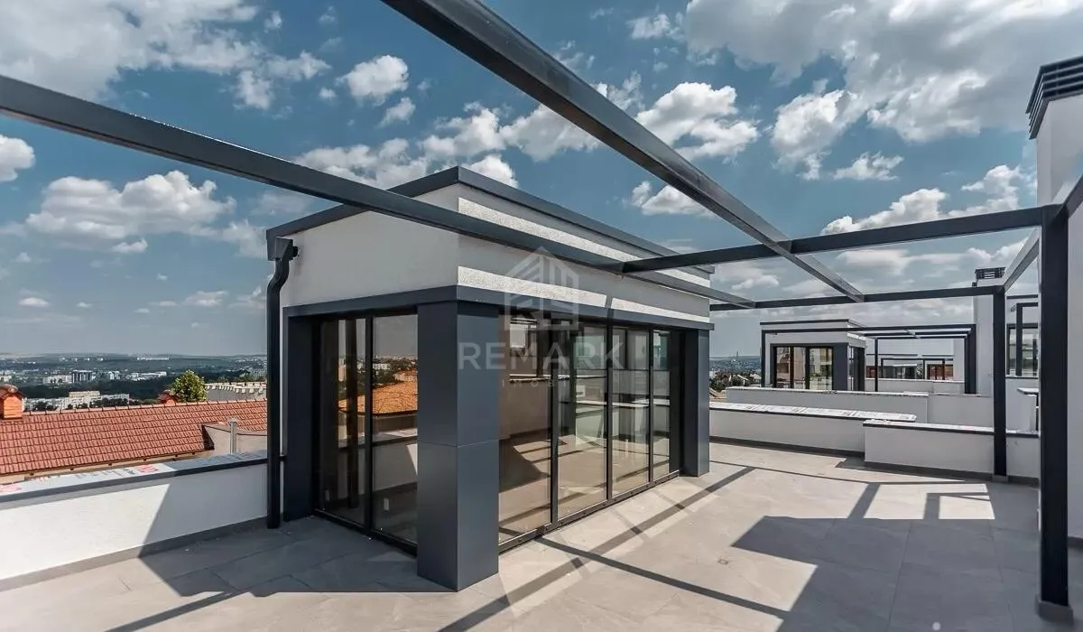 3-etaje casă, 4 camere, 230 m² — Imagine 4