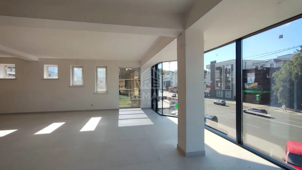 Commercial space, 120 m² — Image 3