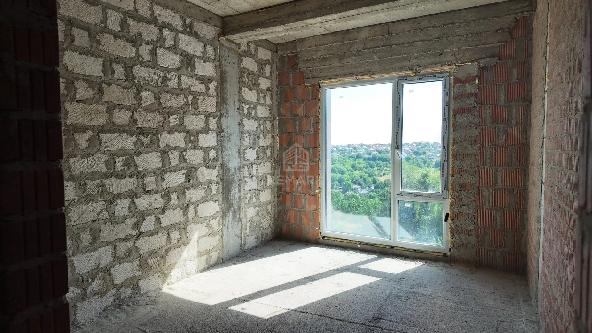 2-этажный дом, 3 комнаты, 250 м² — Изображение 4