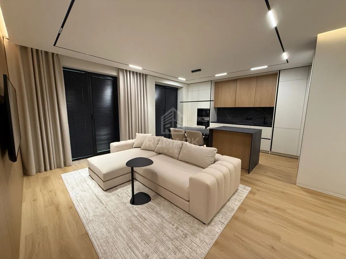 3-camere apartament, 90 m² — Imagine 1