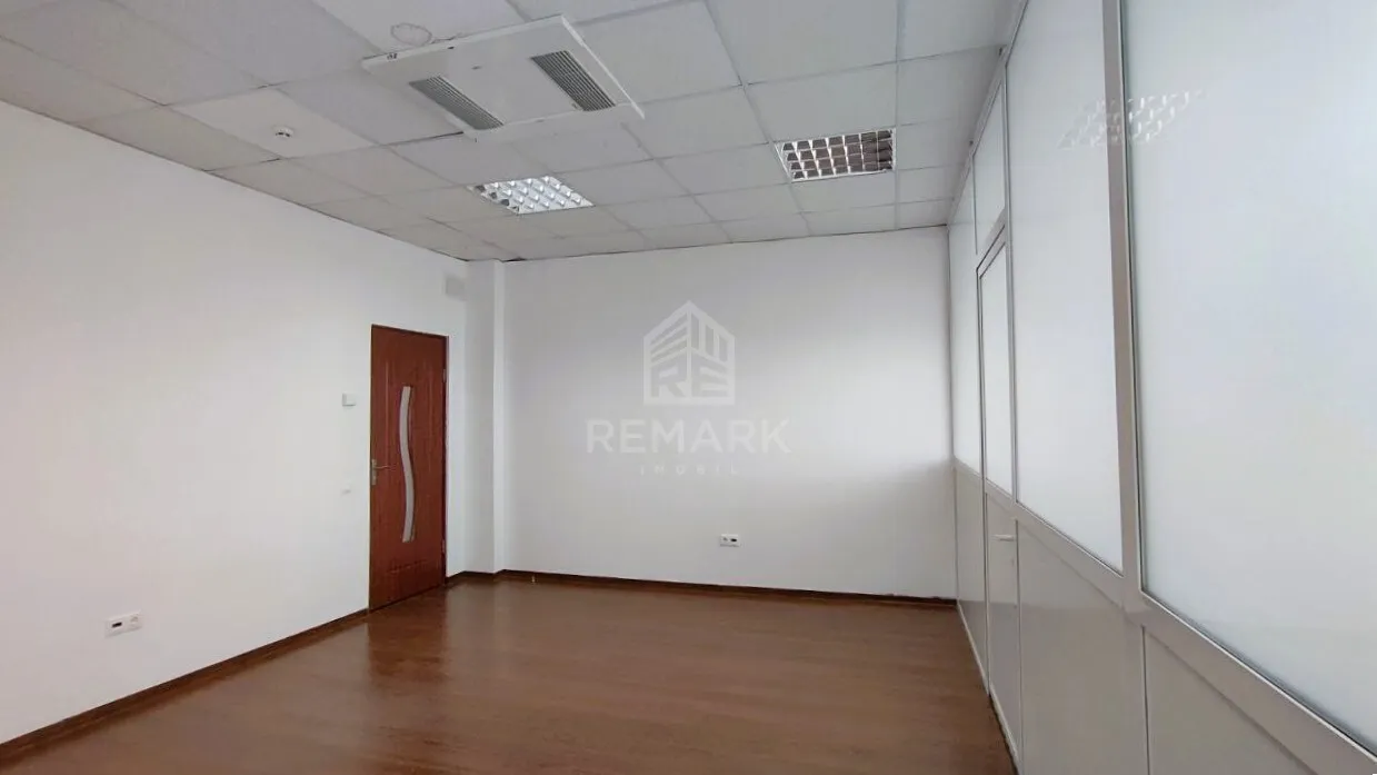 4-bedroom office, 172 m² — Image 3