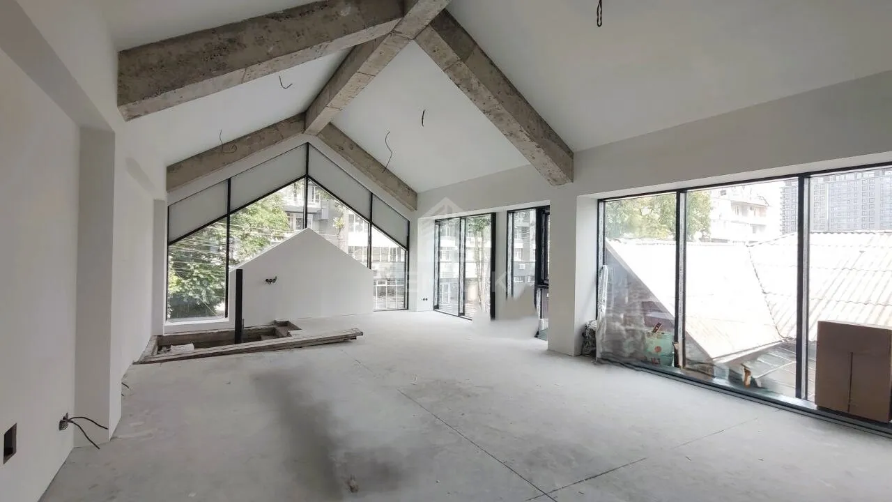 Commercial space, 100 m² — Image 1