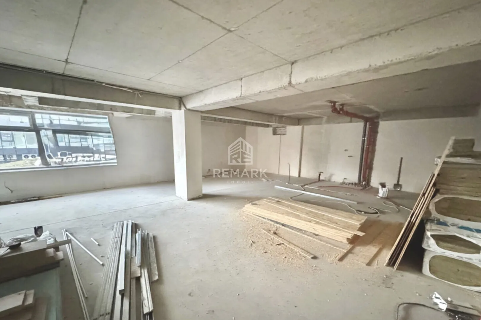 Spațiu comercial, 111 m² — Imagine 1