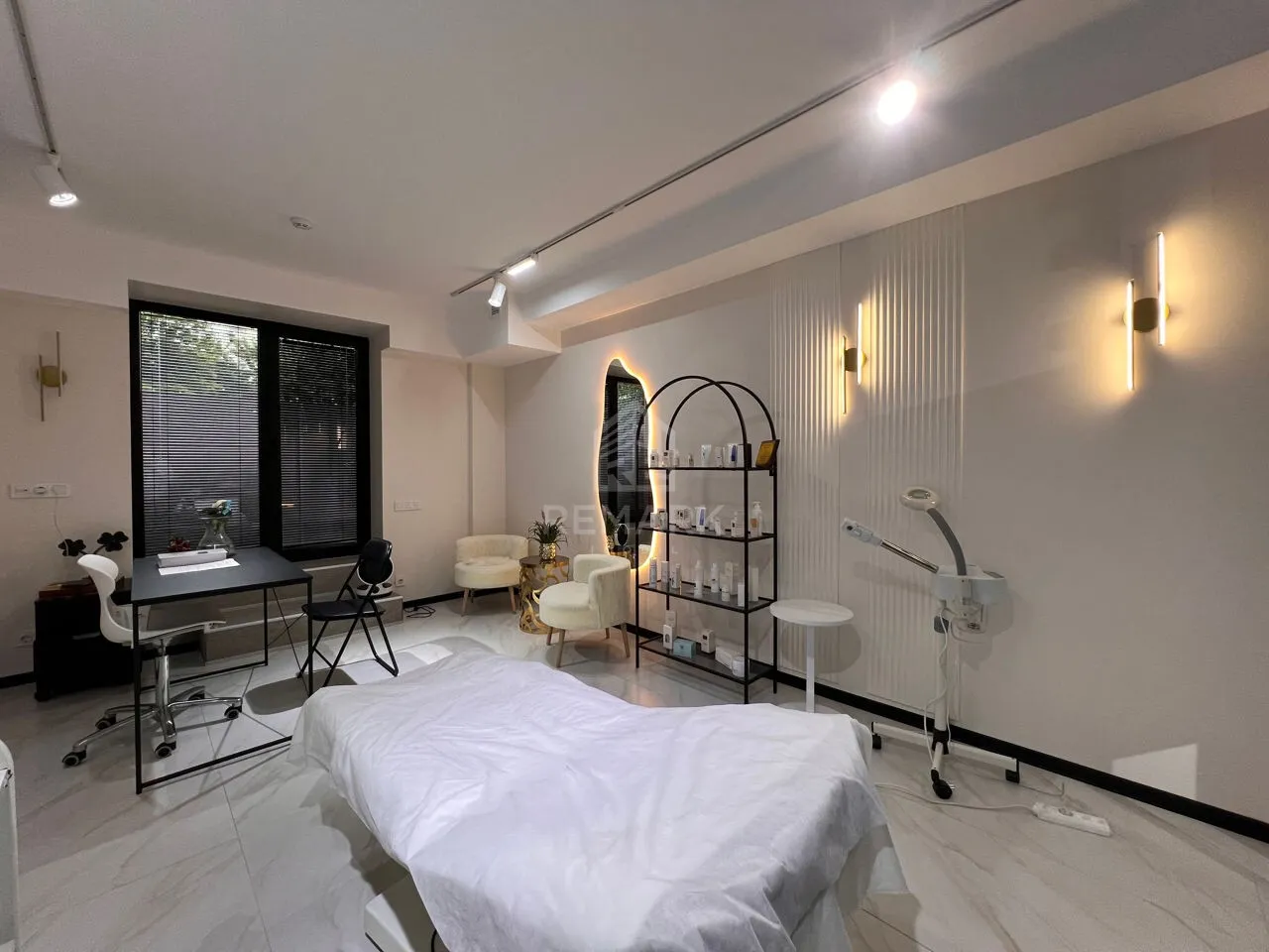 Commercial space, 170 m² — Image 2