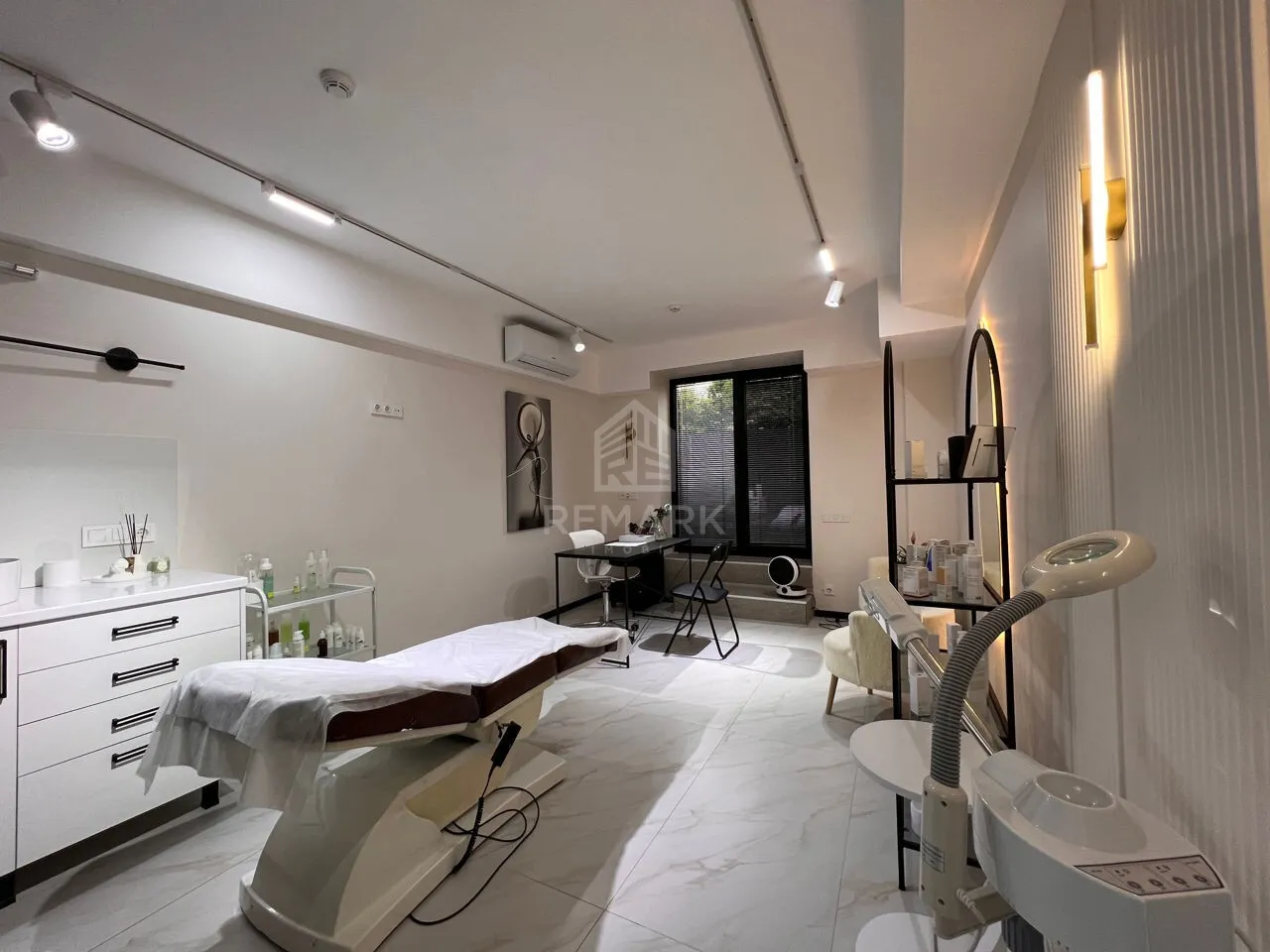Commercial space, 170 m² — Image 3