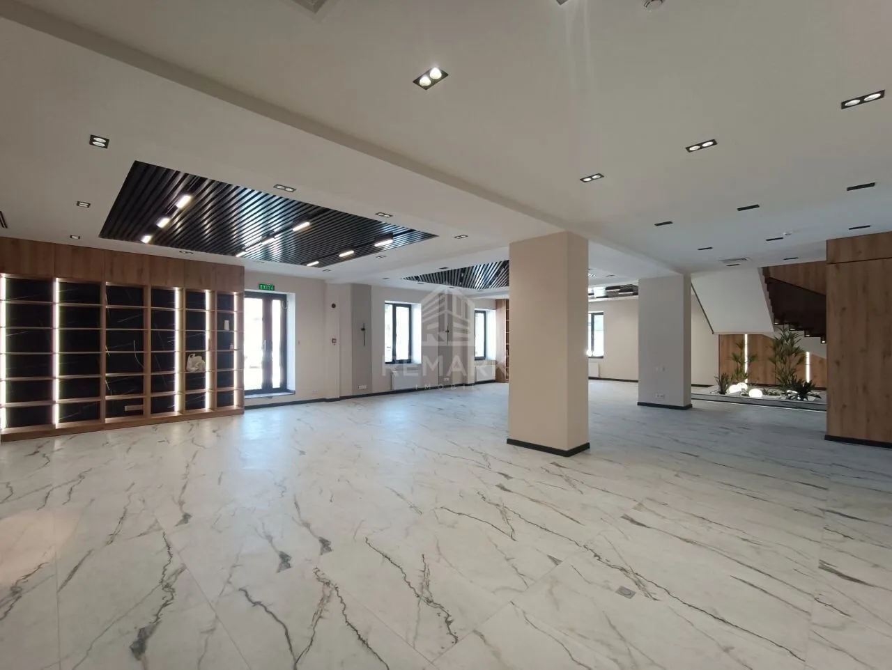 Spațiu comercial, 650 m² — Imagine 4