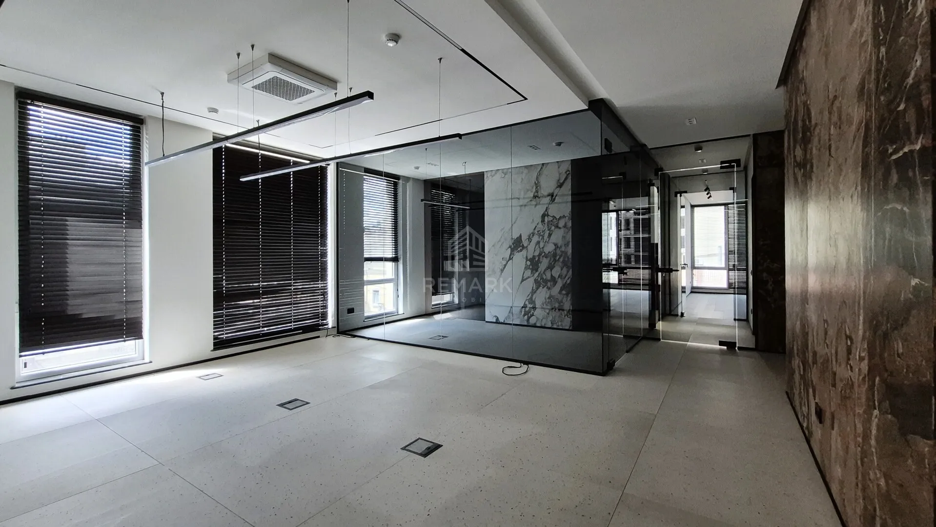 4-комнатный офис, 165 м² — Изображение 1