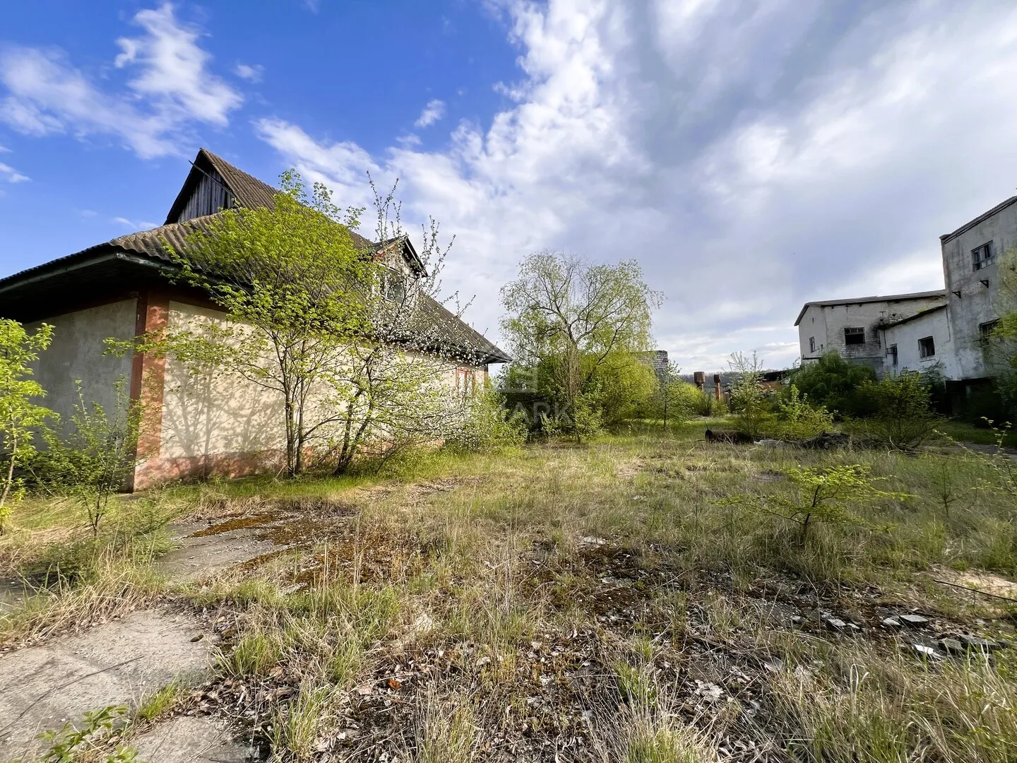 Spațiu de producție, 3 200 m² — Imagine 2