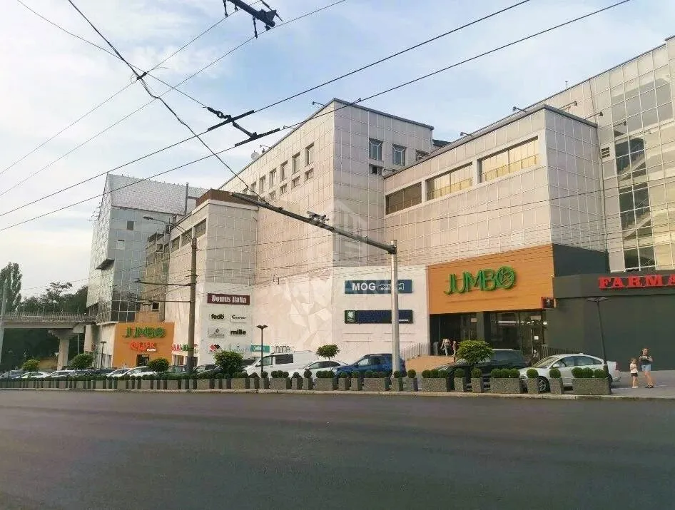 Spațiu comercial, 240 m² — Imagine 4