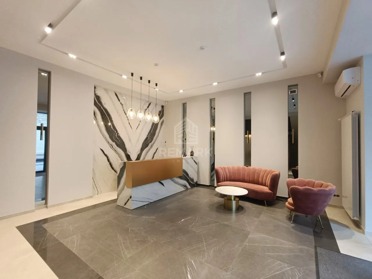 Spațiu comercial, 920 m² — Imagine 3