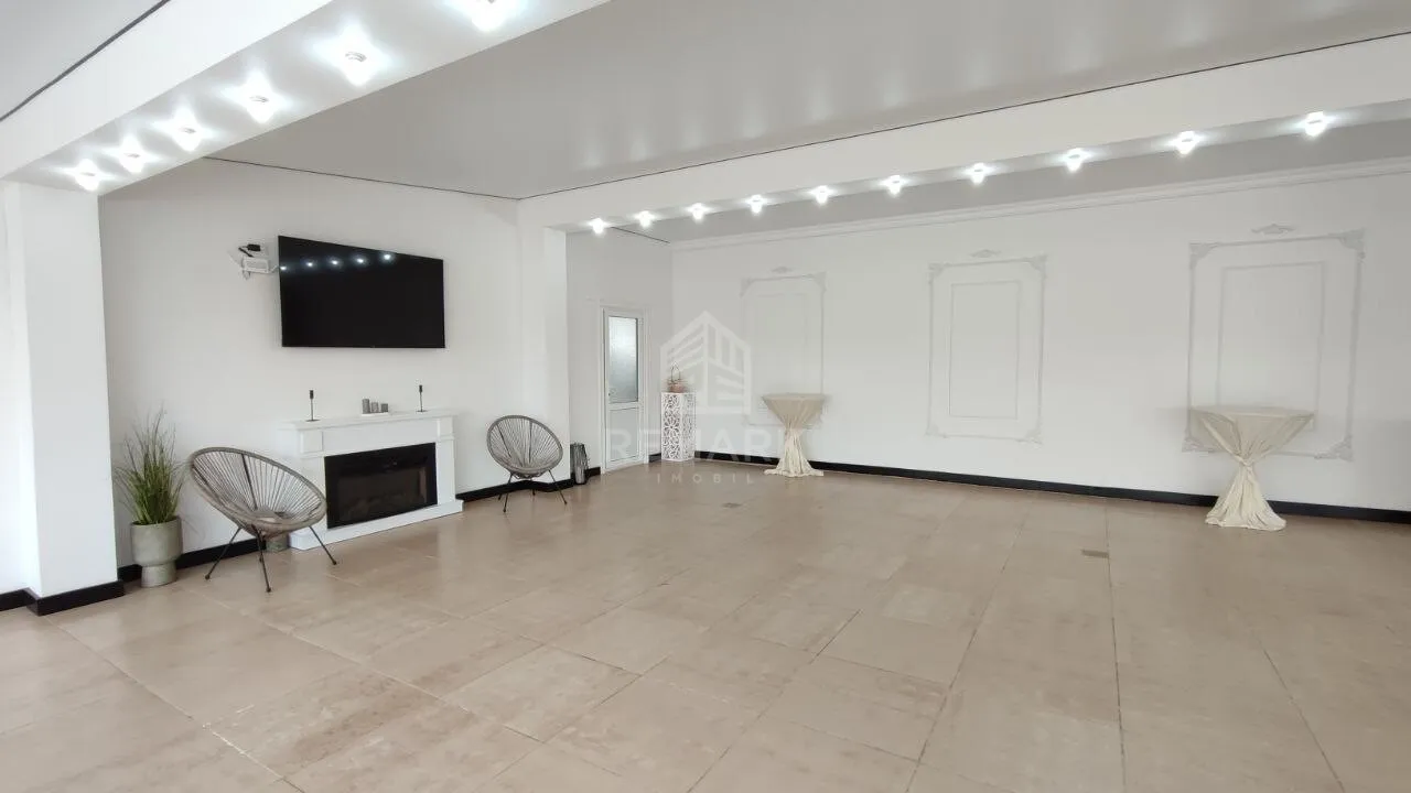 Spațiu comercial, 350 m² — Imagine 2