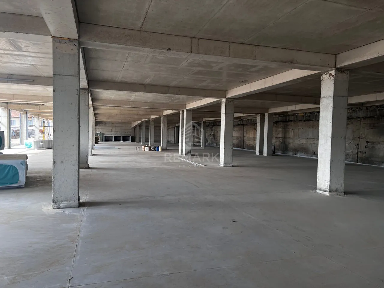 Spațiu comercial, 1 850 m² — Imagine 4