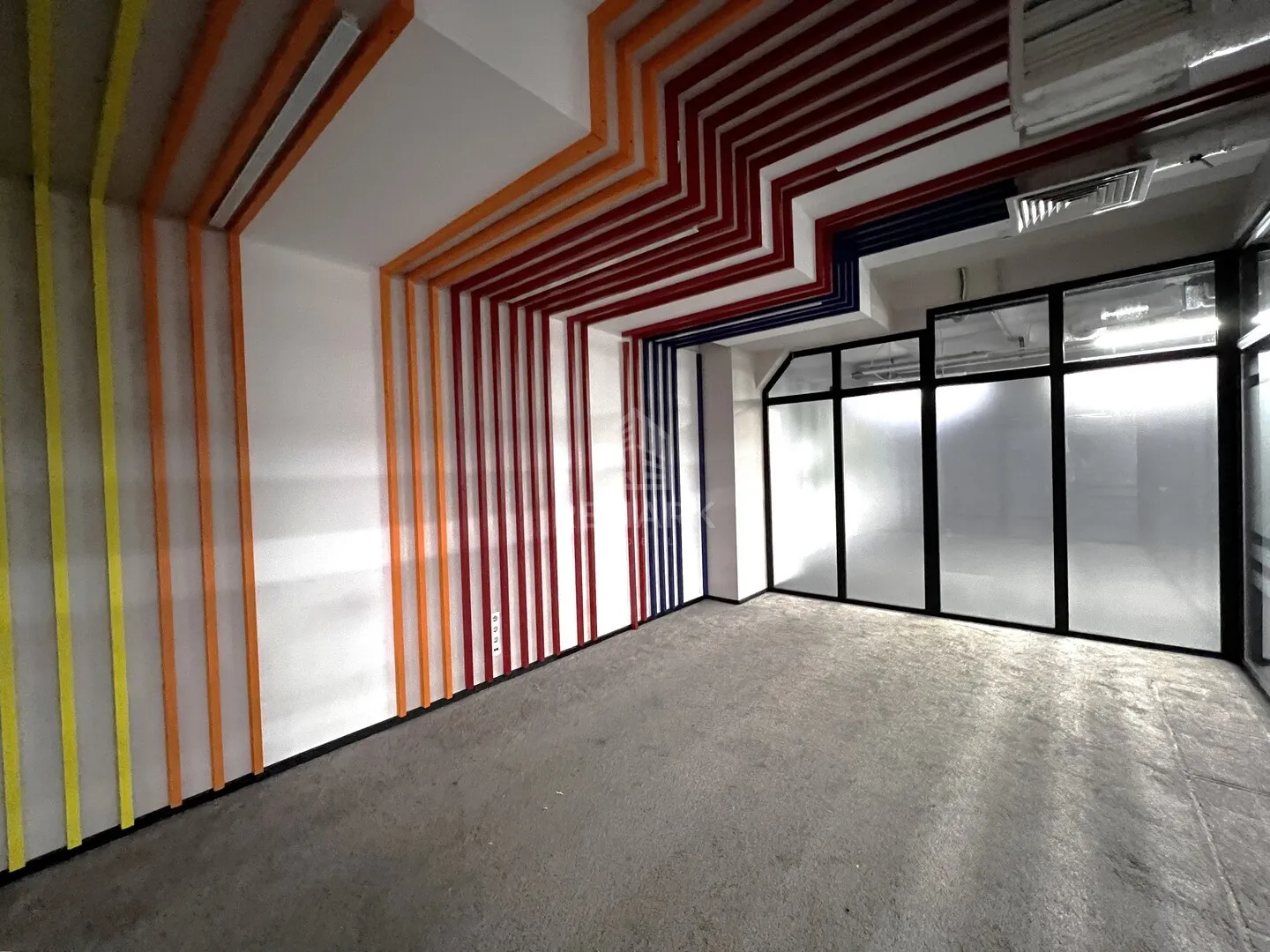 Office, 1 200 m² — Image 4