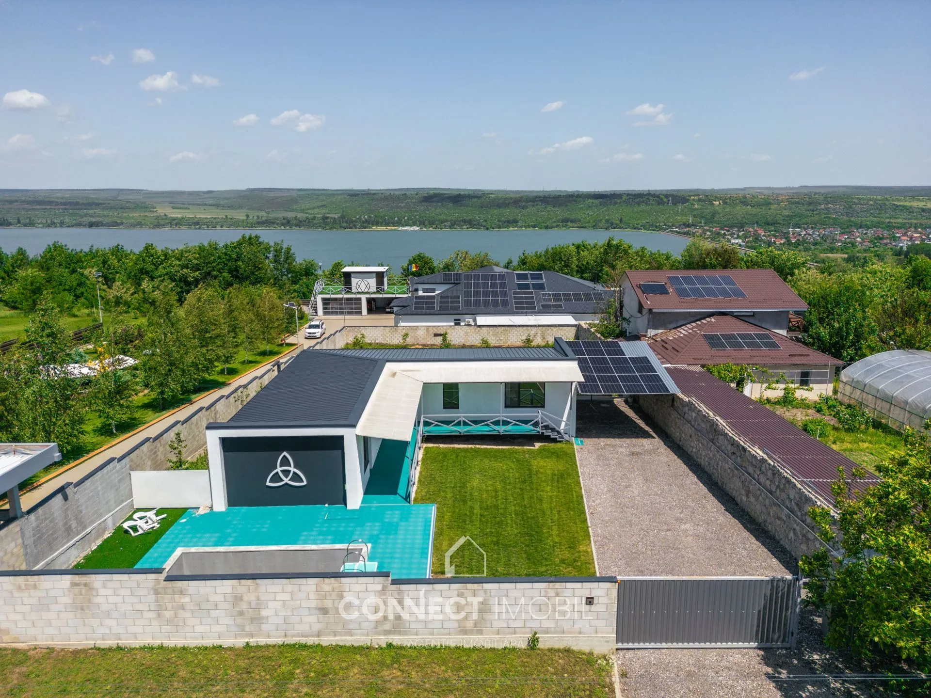 1-floor house, 165 m² — Image 1