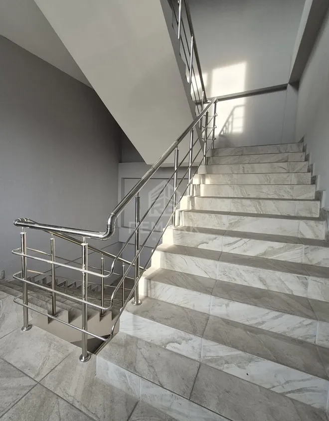 1-camere birou, 420 m² — Imagine 4