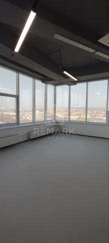 1-camere birou, 140 m² — Imagine 1
