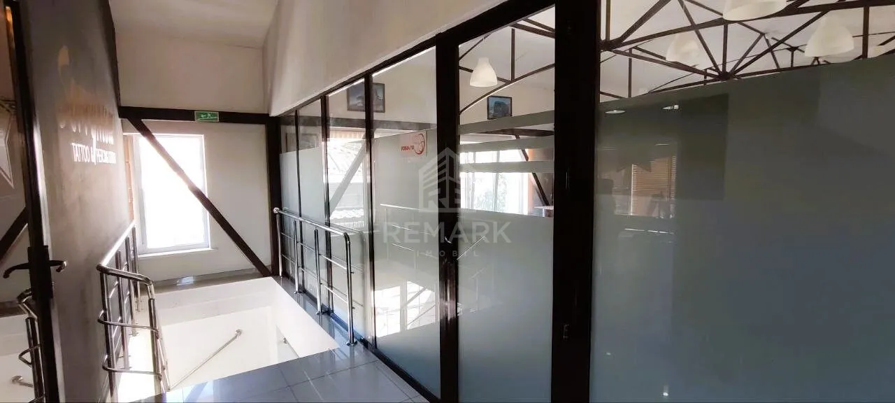 1-camere birou, 120 m² — Imagine 3