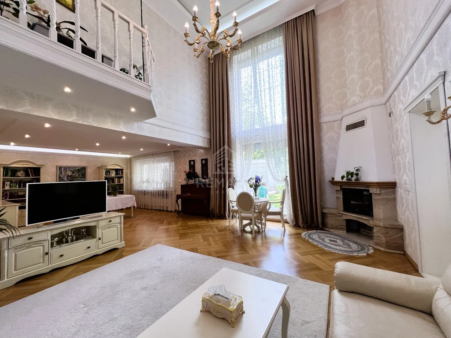 2-этажный дом, 2 комнаты, 220 м² — Изображение 3