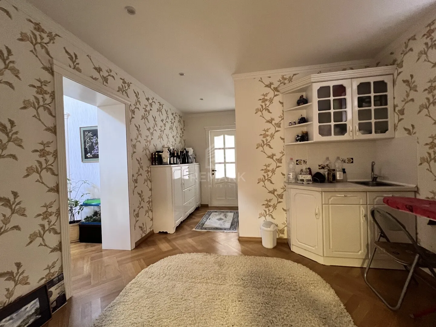 2-этажный дом, 2 комнаты, 220 м² — Изображение 2