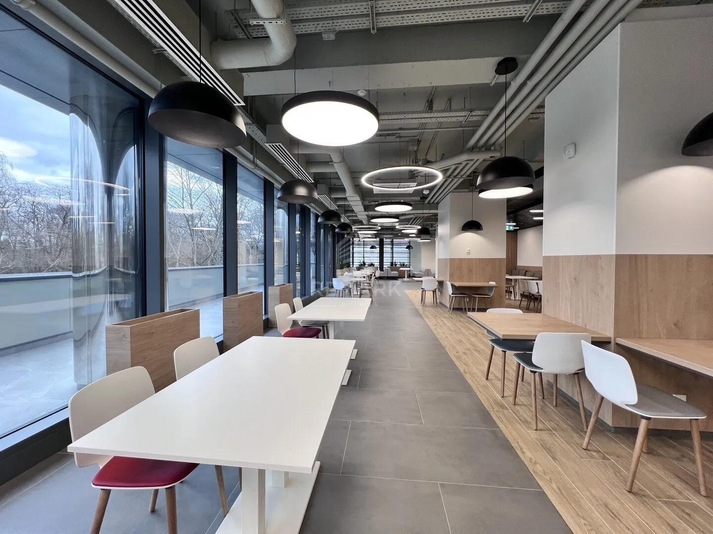 1-camere birou, 2 000 m² — Imagine 2