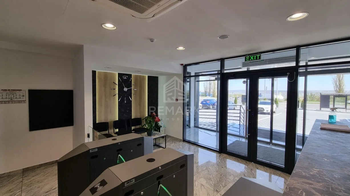 Коммерческое помещение, 241 м² — Изображение 3
