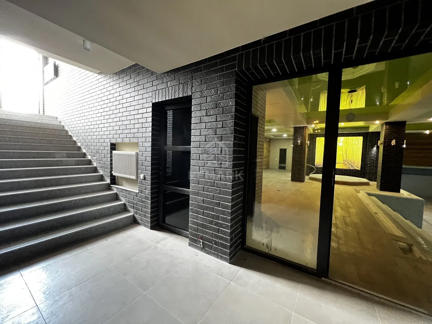 Spațiu comercial, 420 m² — Imagine 3