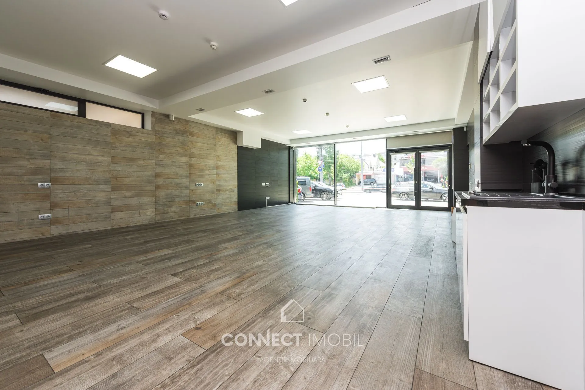 Free-purpose property, 280 m² — Image 2