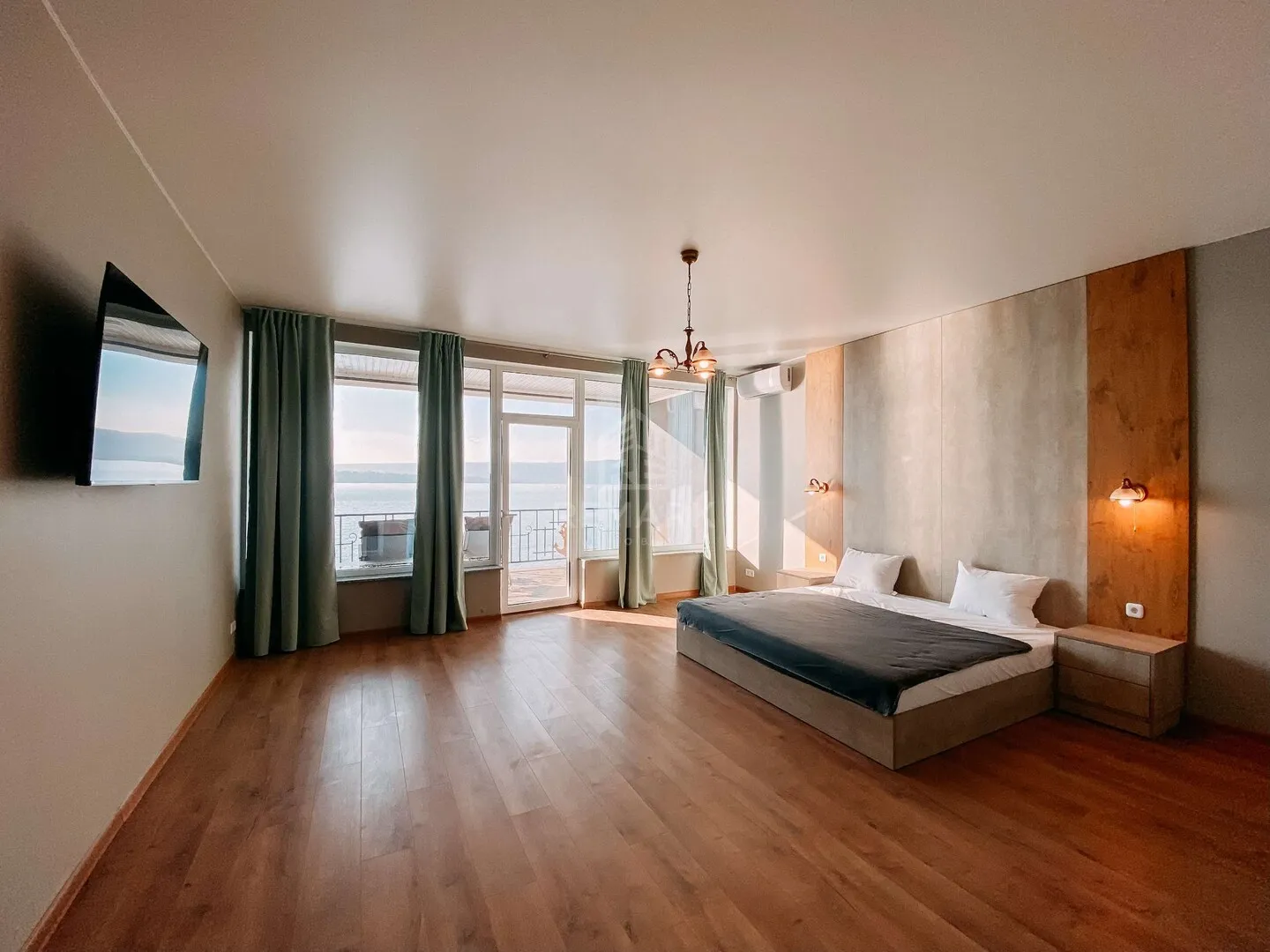 2-etaje casă, 1 cameră, 120 m² — Imagine 2