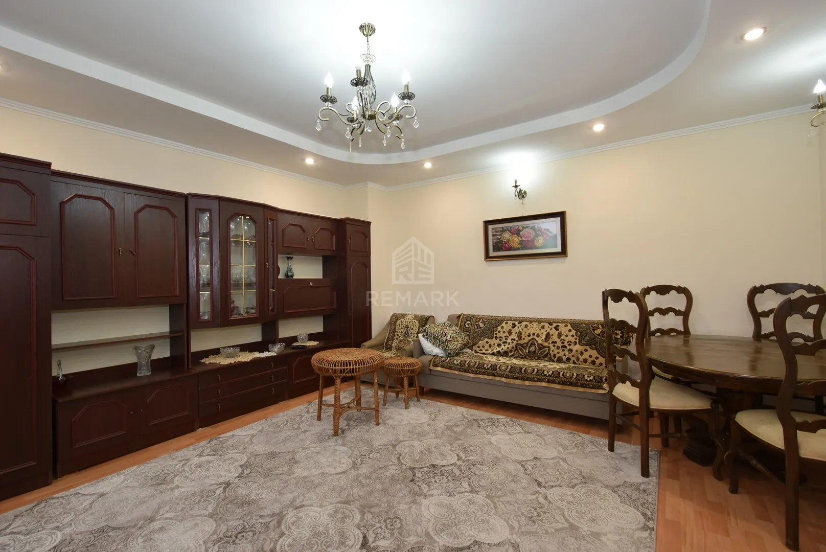 3-floor house, 3 rooms, 150 m² — Image 4