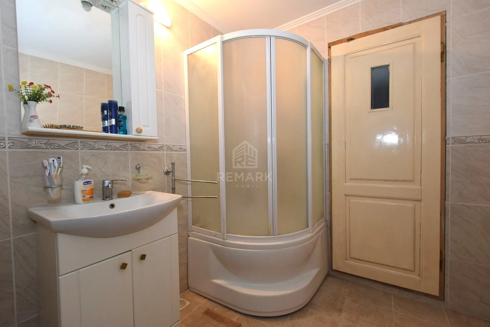 3-этажный дом, 3 комнаты, 150 м² — Изображение 4