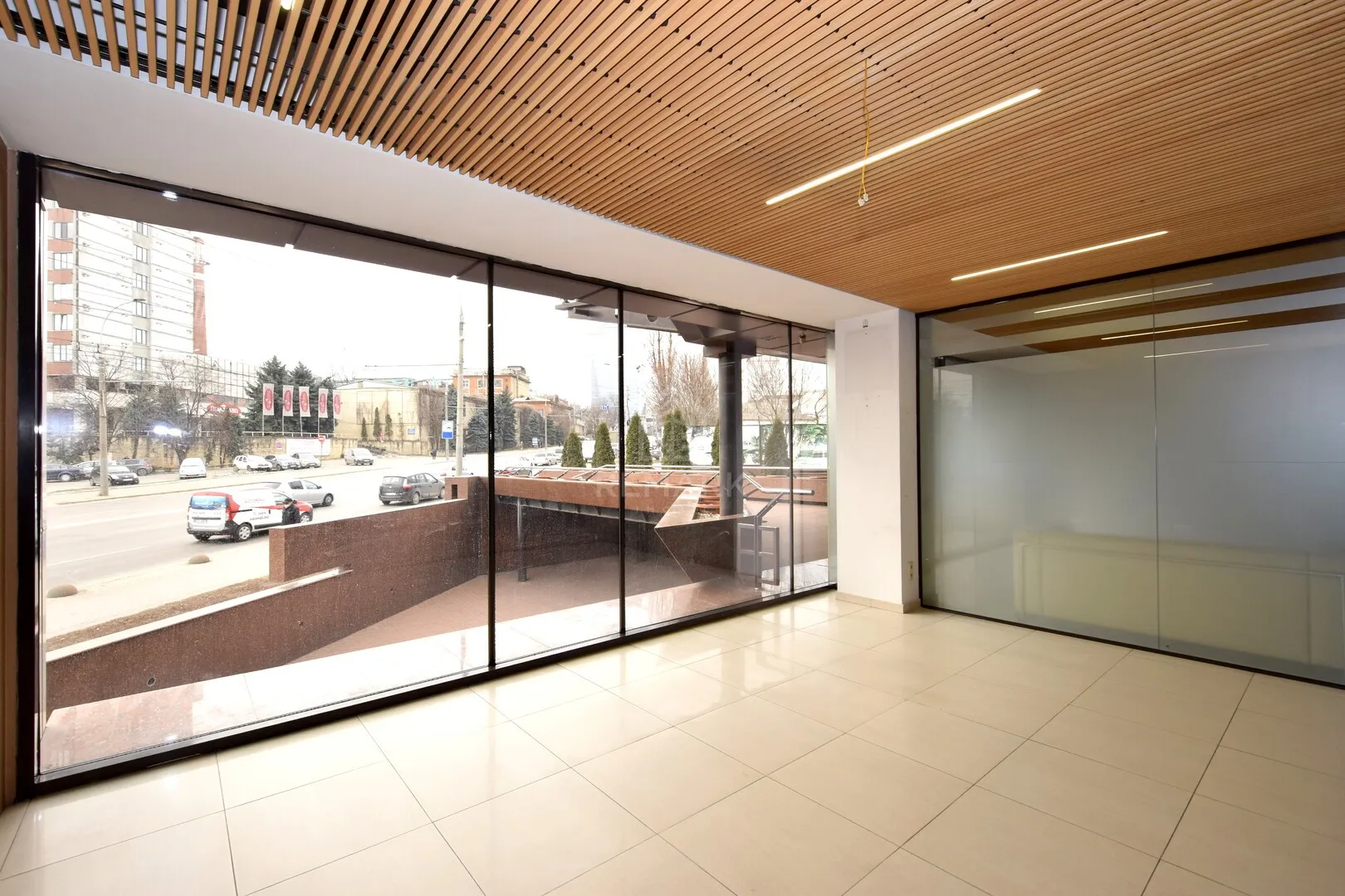 1-bedroom office, 96 m² — Image 1