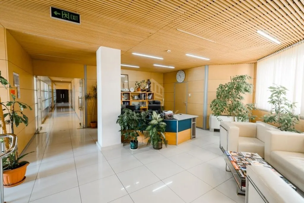 7-camere birou, 400 m² — Imagine 4