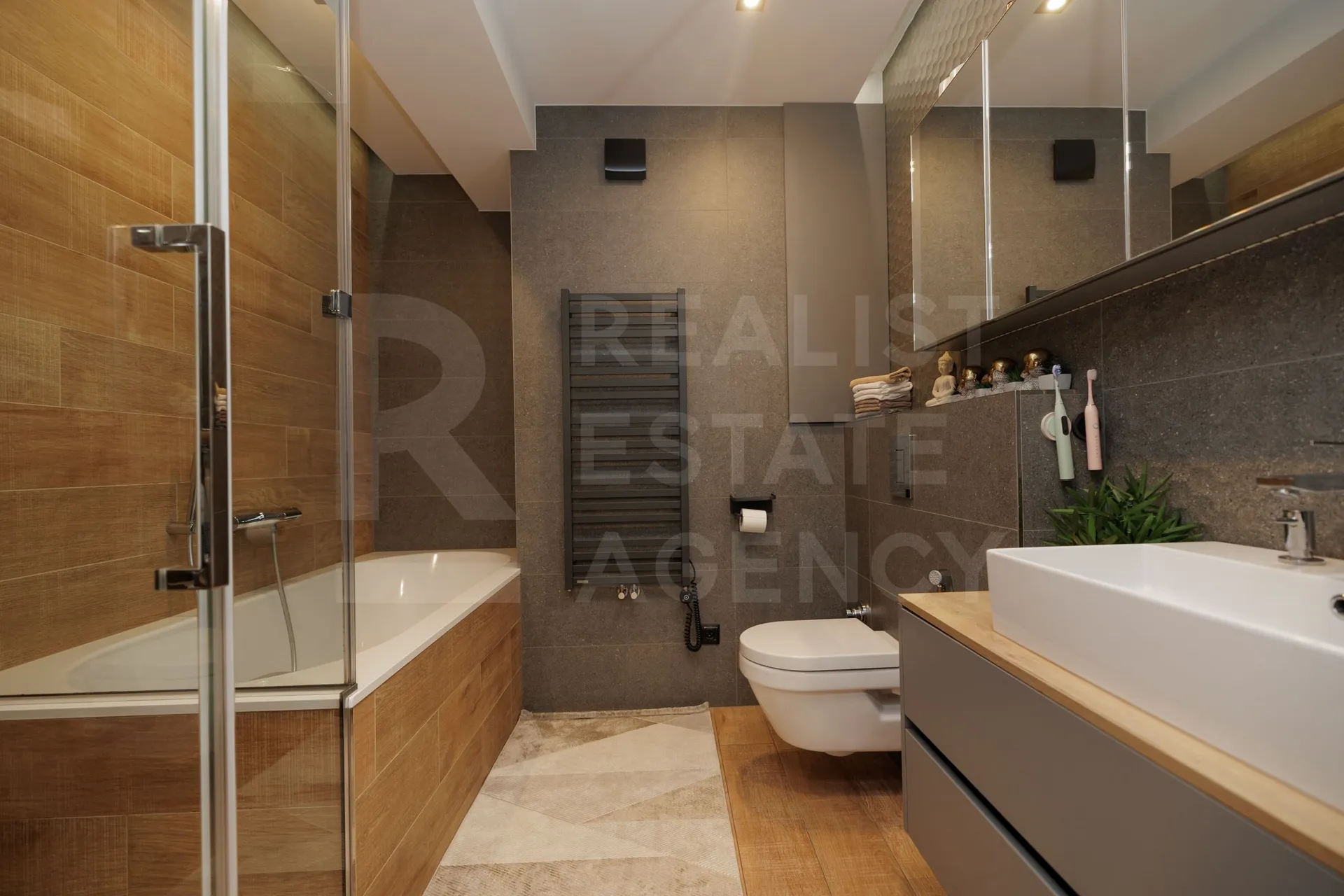 2-bedroom apartment, 111.6 m² — Image 4