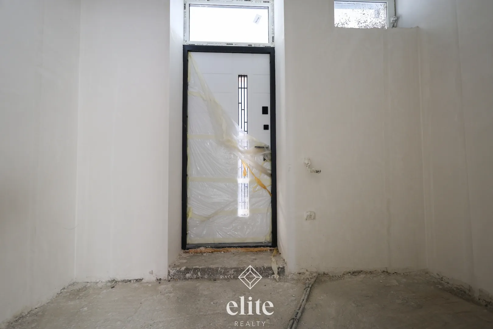 3-floor house, 5 rooms, 270 m² — Image 4