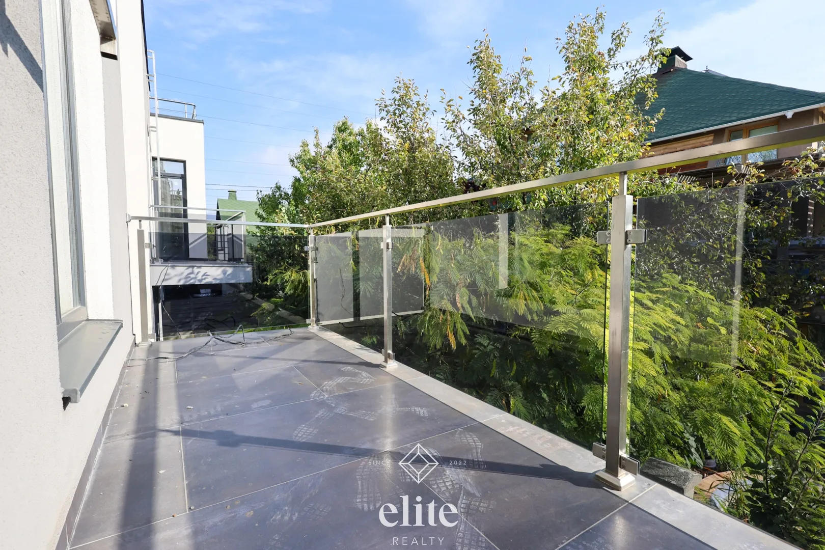 3-etaje casă, 4 camere, 215 m² — Imagine 4