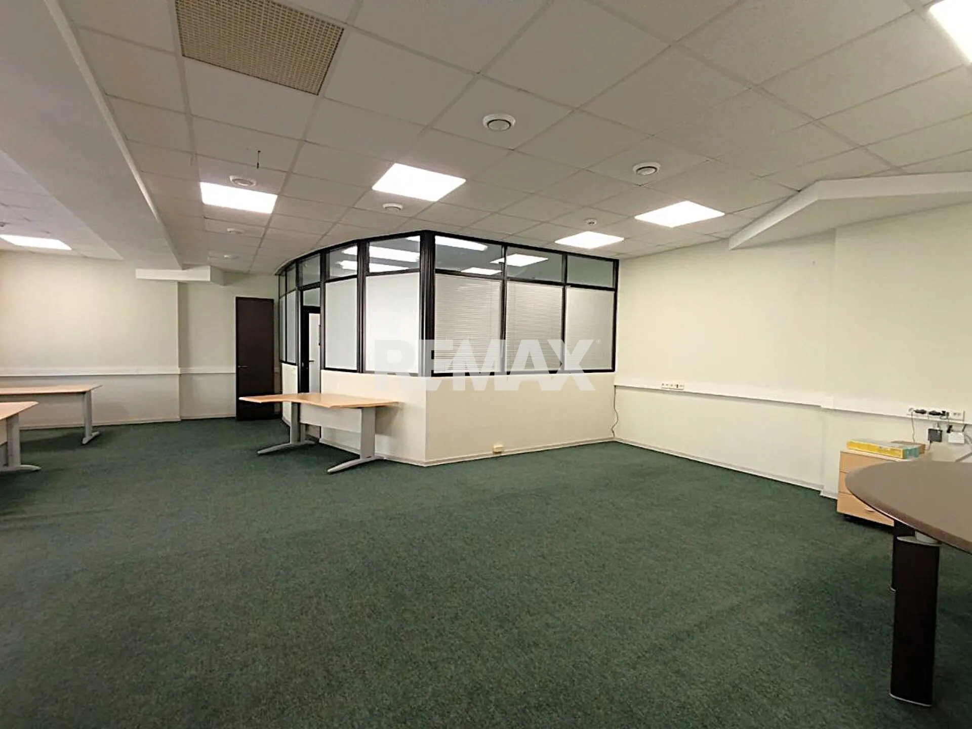 2-bedroom office, 71.1 m² — Image 13