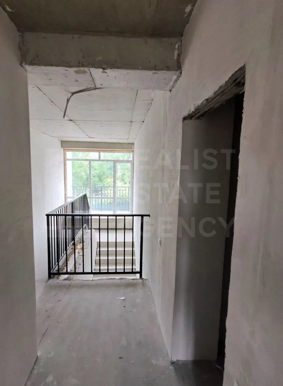 2-etaje casă, 3 camere, 104 m² — Imagine 4