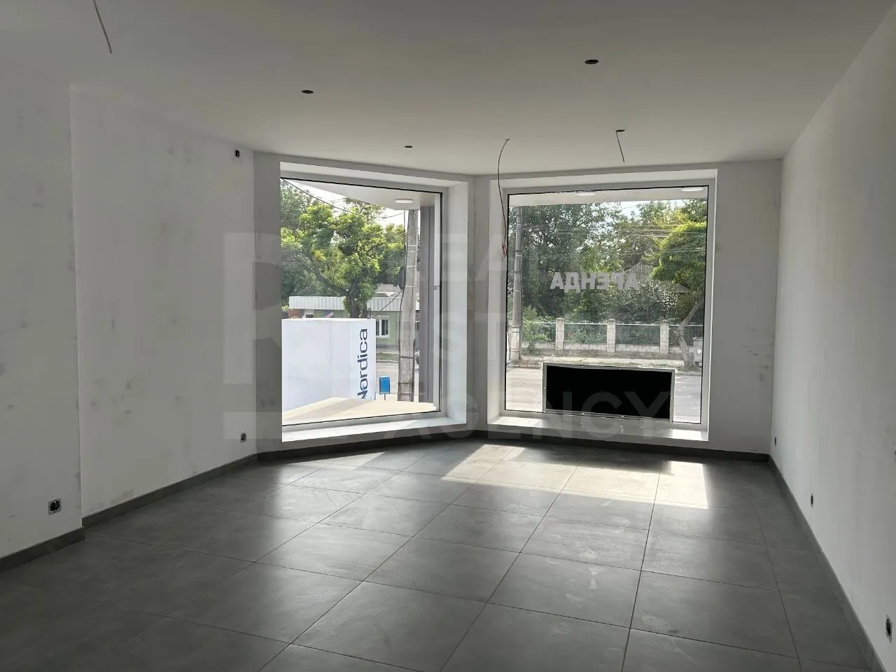 Spațiu comercial, 136 m² — Imagine 4