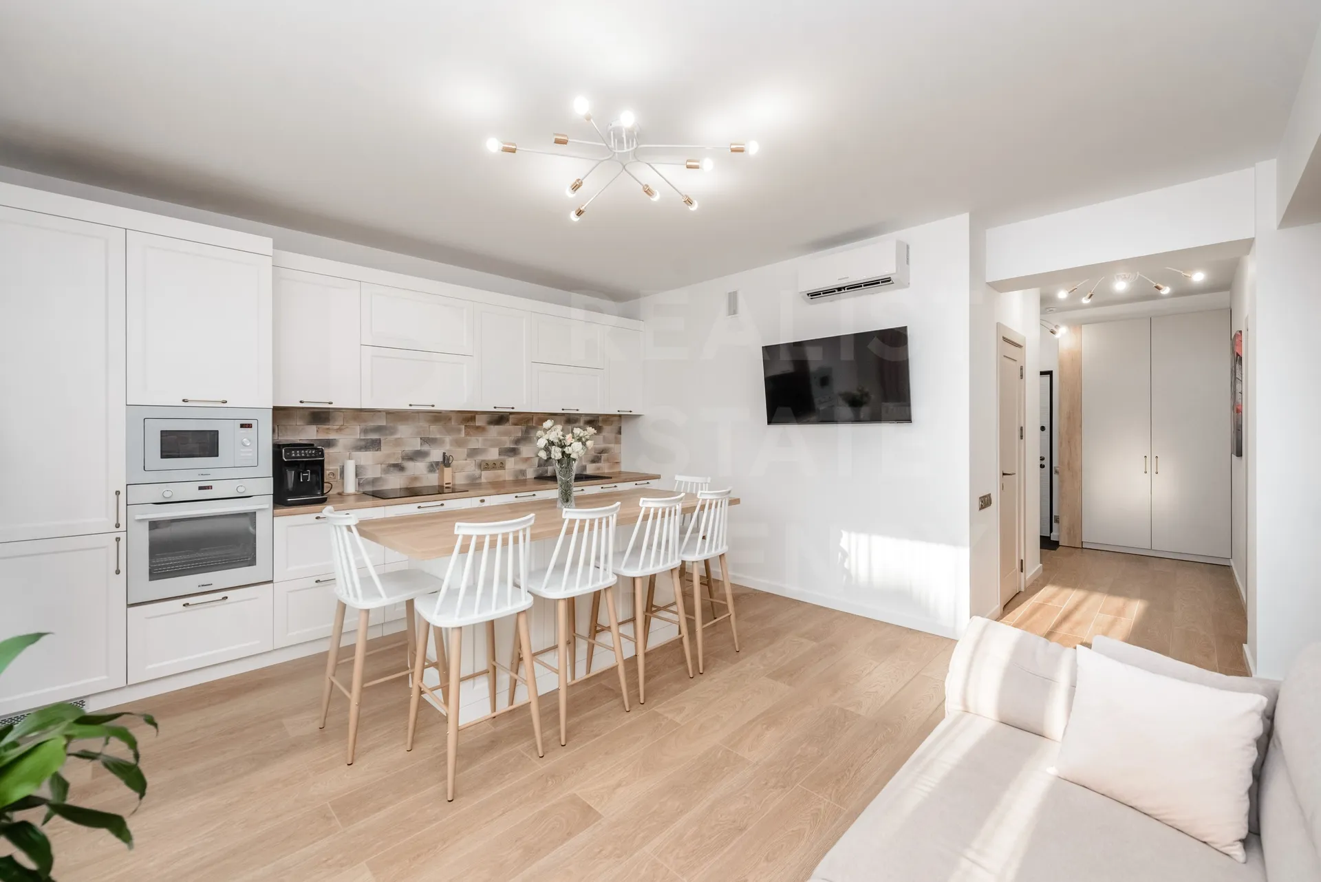 3-комнатная квартира, 82 м² — Изображение 2