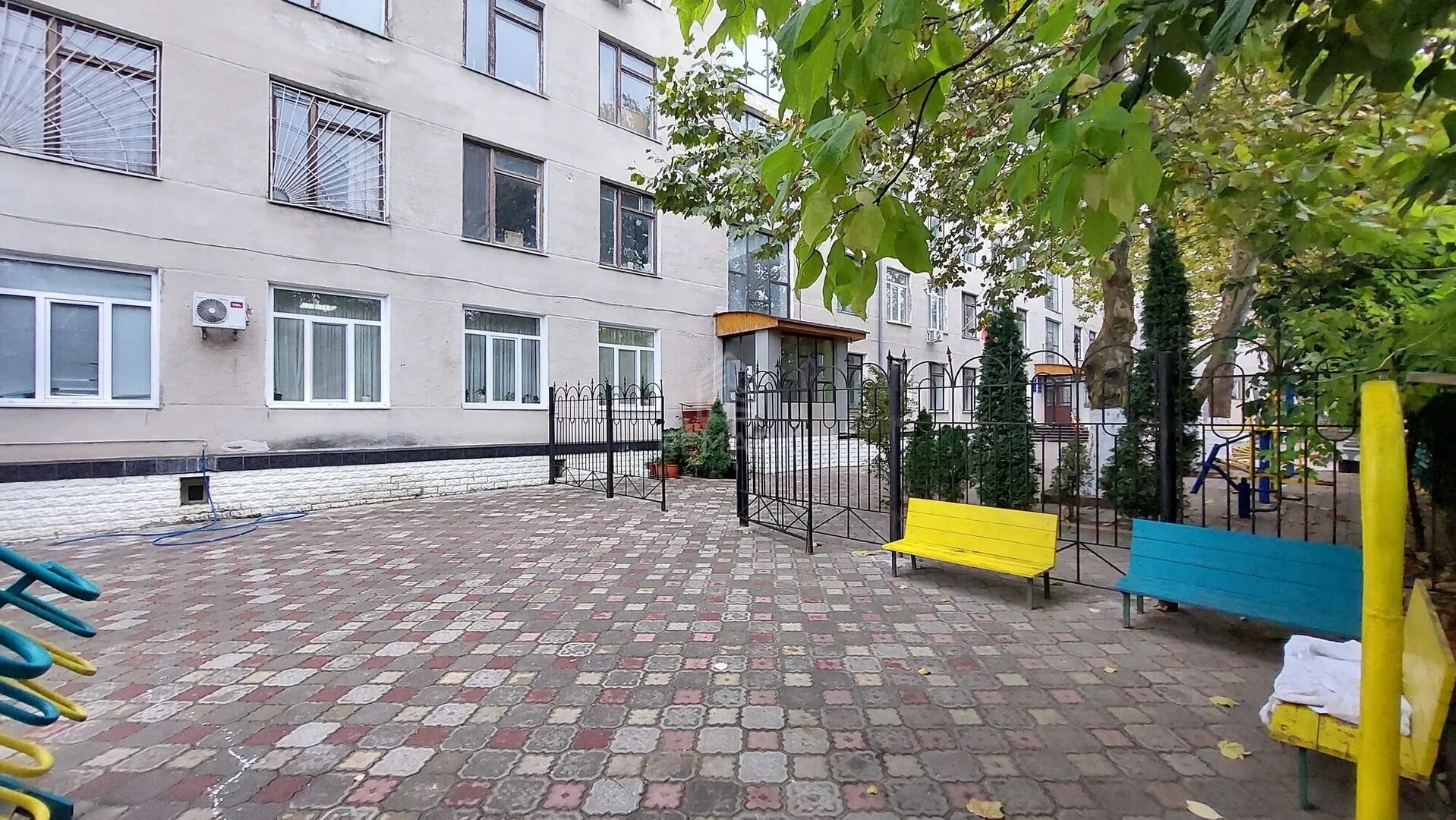 1-camere birou, 360 m² — Imagine 4