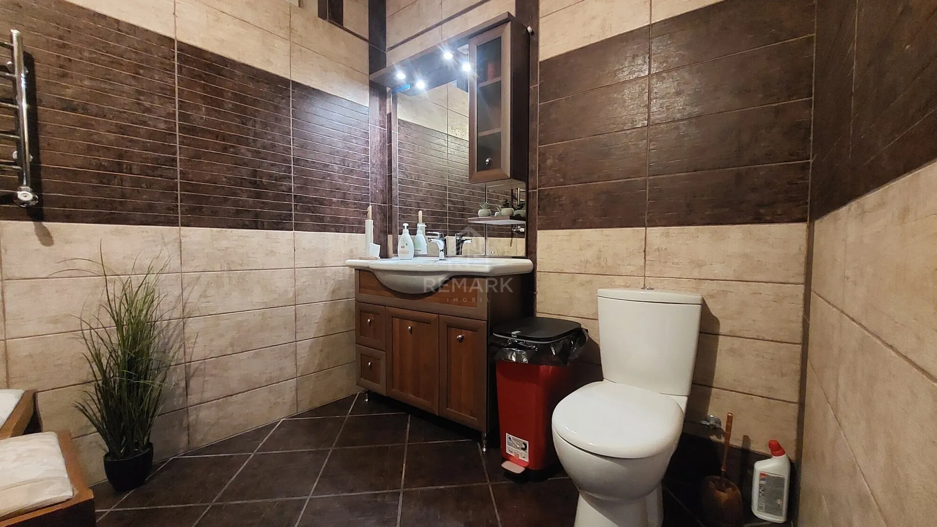 1-bedroom office, 35 m² — Image 3
