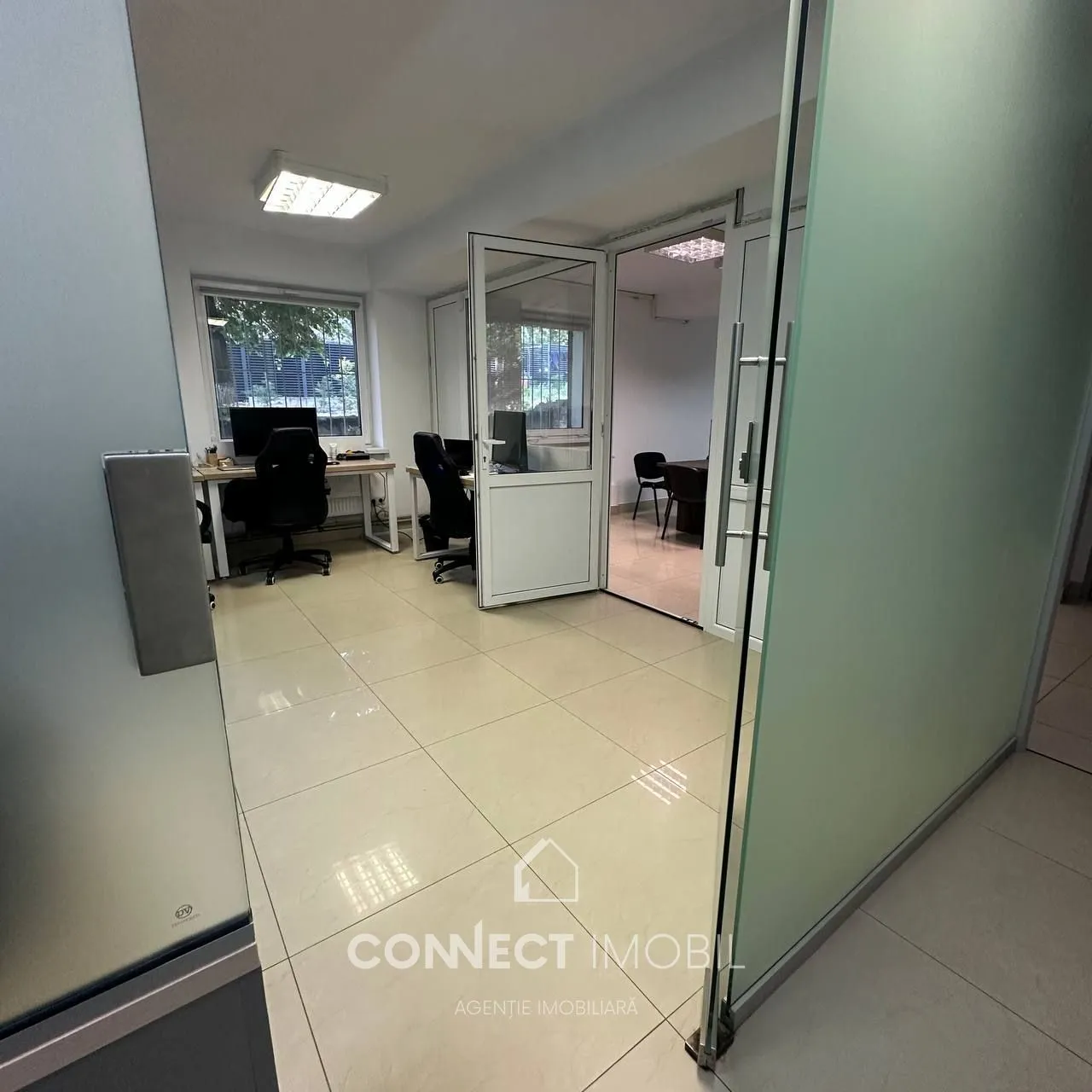 Spațiu cu destinație liberă, 30 m² — Imagine 4