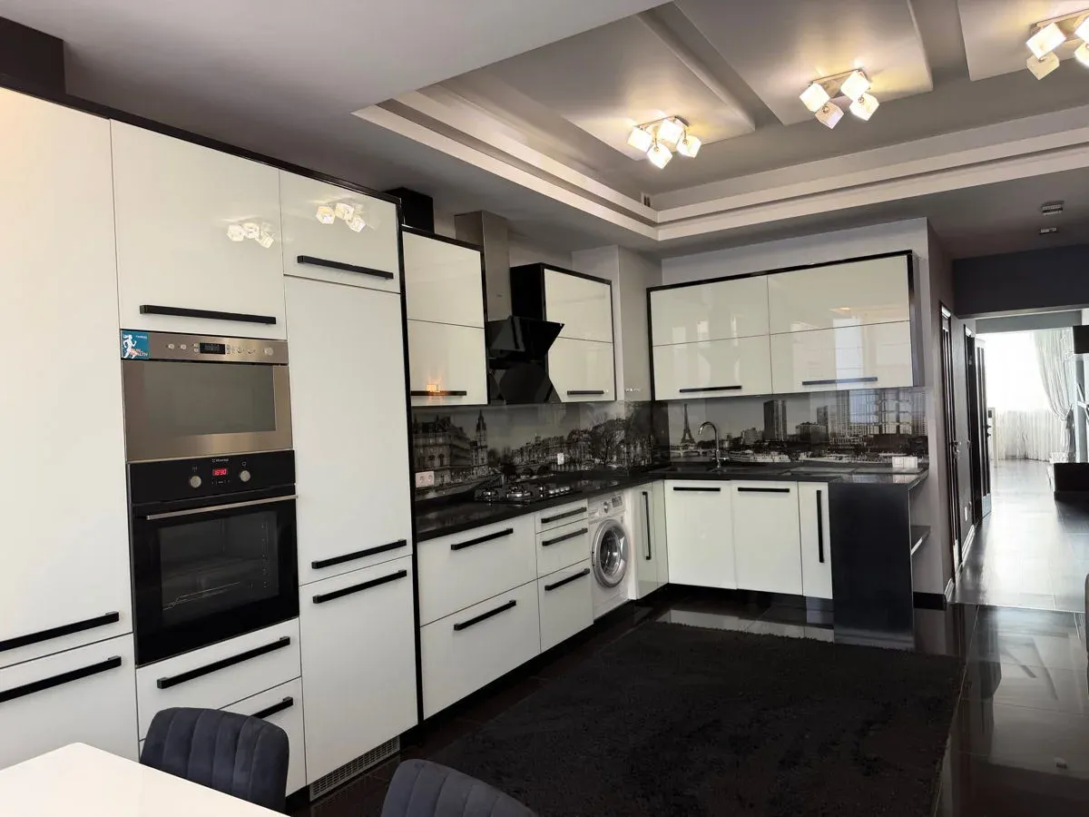 3-bedroom apartment, 120 m² — Image 2