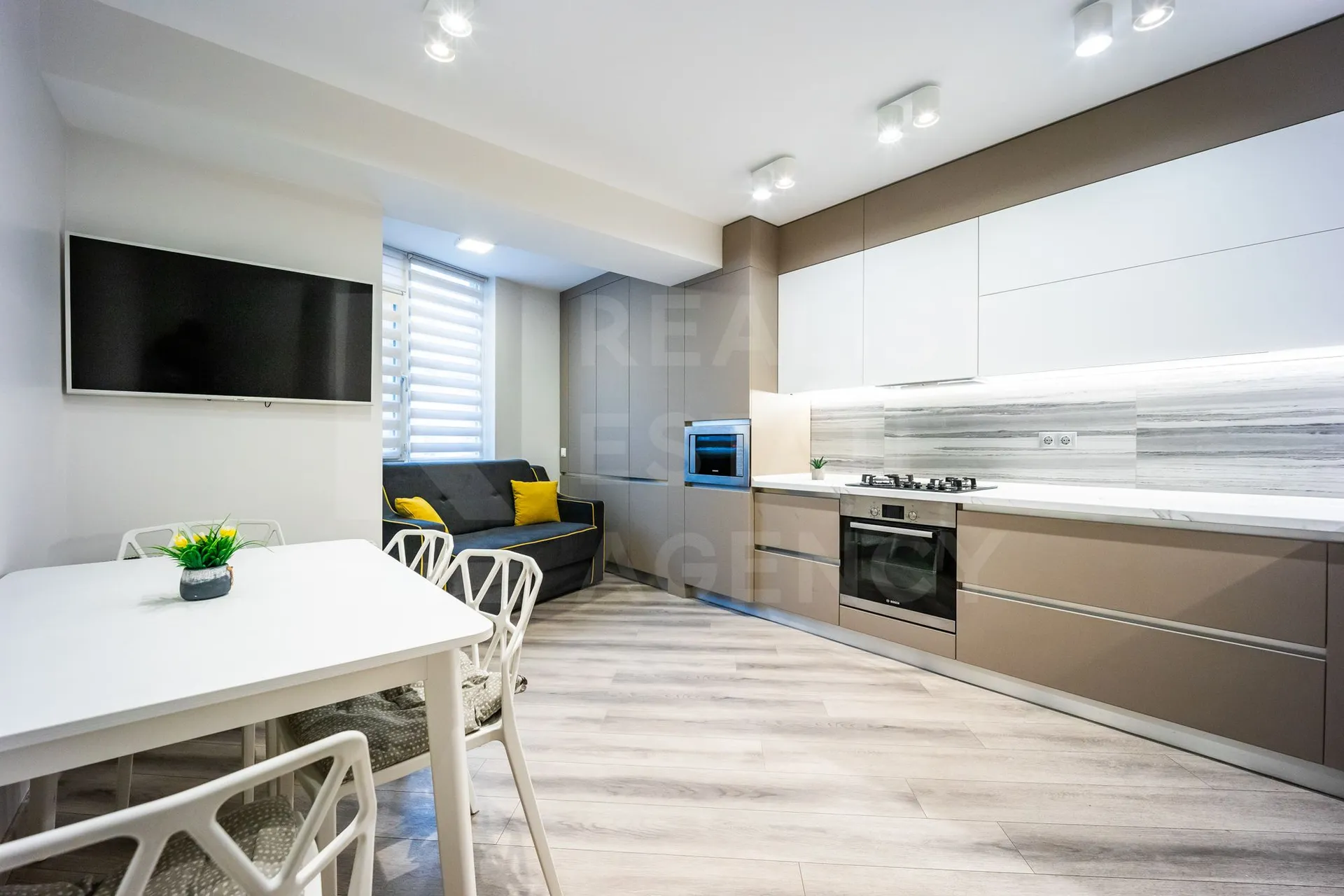 1-комнатная квартира, 49.2 м² — Изображение 1