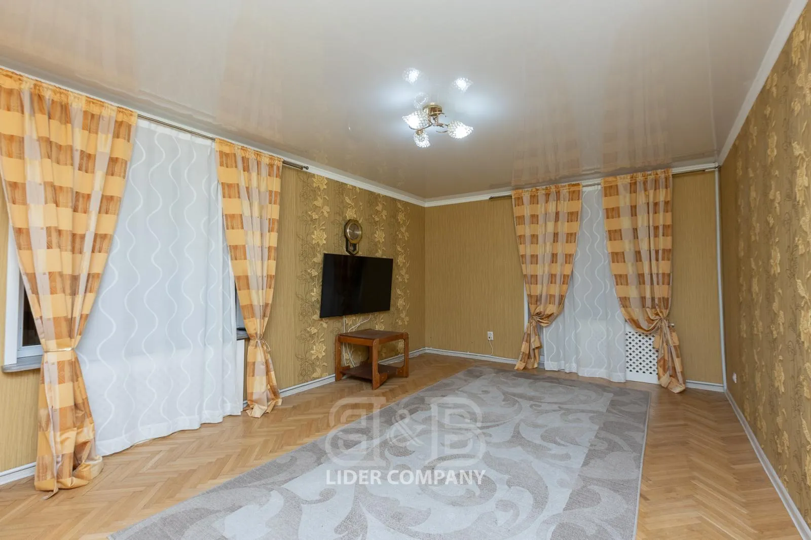 4-комнатная квартира, 87 м² — Изображение 1