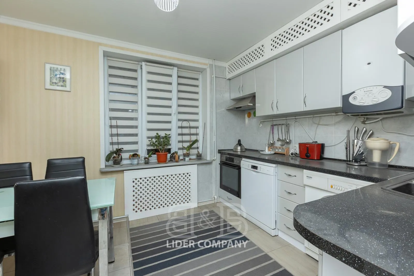 4-комнатная квартира, 87 м² — Изображение 2