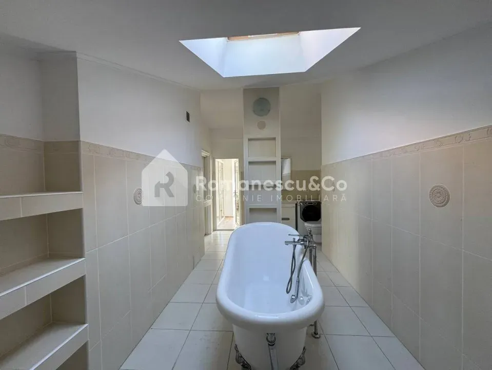 3-bedroom apartment, 160 m² — Image 3