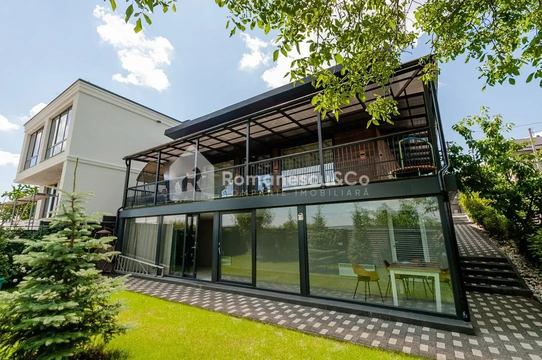 3-этажный дом, 3 комнаты, 110 м² — Изображение 1