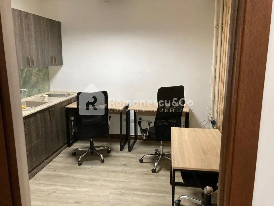 1-camere birou, 17 m² — Imagine 1