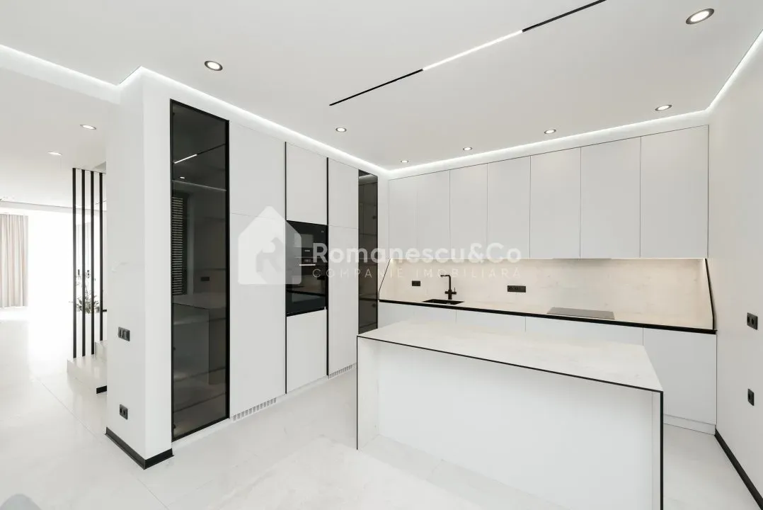 4-этажный дом, 3 комнаты, 220 м² — Изображение 2
